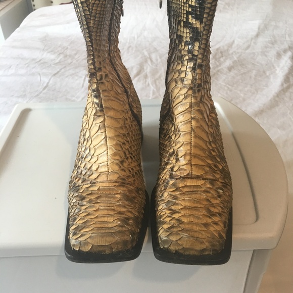 vera cuoio reptile skin boot, size 37.5 - Picture 5 of 5